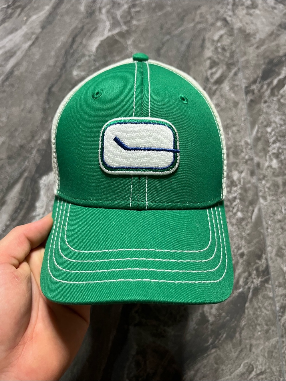 Edmonton Oilers American Needle Hat Youth Flex Fit Green White Mesh Classic Logo
